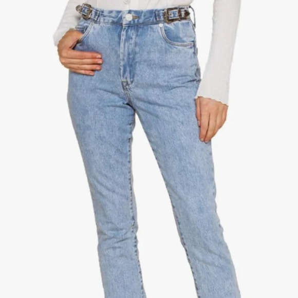 BLANKNYC Women's The Bleeker Ultra High Rise Jean with Western Buckle Detail 31 - Picture 10 of 11